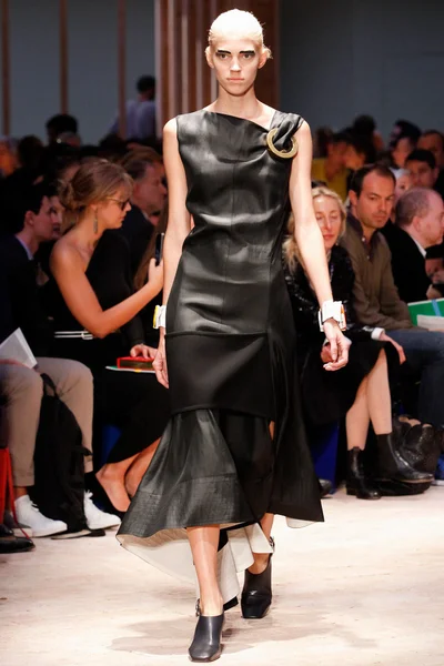 Look 22